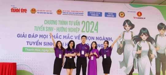 Trường Đại học UTM tư vấn tuyển sinh hướng nghiệp năm 2024 tại Đại học Vinh và Đại học Hồng Đức